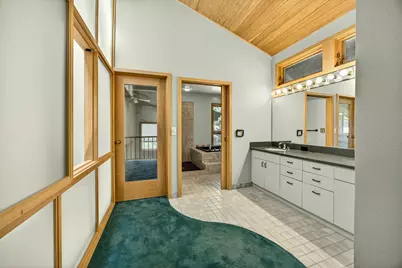 6023 Hillcrest Road, Medford, OR 97504 - Photo 35