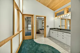 6023 Hillcrest Rd, Medford, OR 97504 - Photo 35