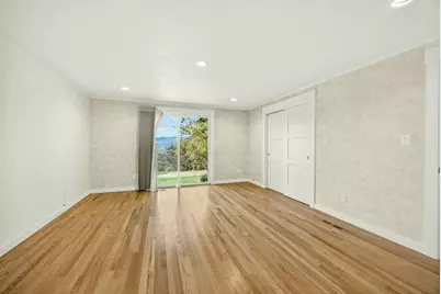 6023 Hillcrest Road, Medford, OR 97504 - Photo 21