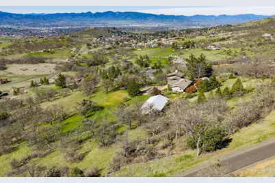 6023 Hillcrest Road, Medford, OR 97504 - Photo 51