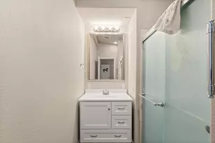 3134 W Evans Creek Rd, Rogue River, OR 97537 - Photo 21