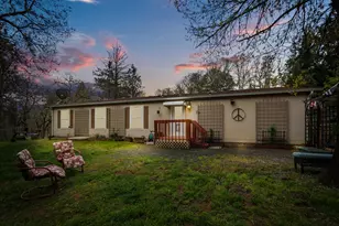 3134 W Evans Creek Rd, Rogue River, OR 97537 - Photo 5