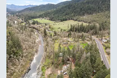 [Address not provided], Rogue River, OR 97537 - Photo 51