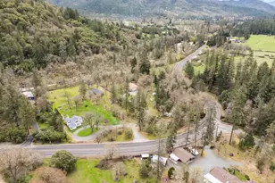 3134 W Evans Creek Rd, Rogue River, OR 97537 - Photo 53