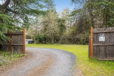 [Address not provided], Rogue River, OR 97537 - Photo 45