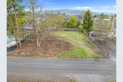 S Peach Street, Medford, OR 97501 - Photo 1