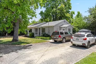 307 Tussey Ln, Grants Pass, OR 97527 - Photo 15