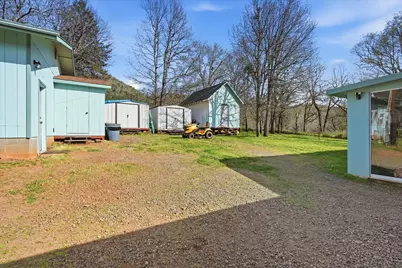 235 Ann Roy Drive, Grants Pass, OR 97527 - Photo 31