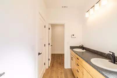 405 Cece Lane, Cave Junction, OR 97523 - Photo 13