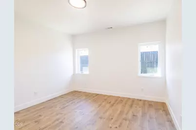 405 Cece Lane, Cave Junction, OR 97523 - Photo 11