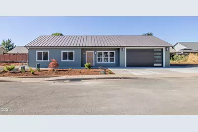 405 Cece Lane, Cave Junction, OR 97523 - Photo 29
