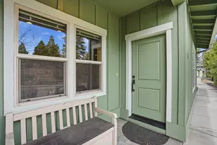 115 Northwest Mount Washington Drive, Bend, OR 97703 - Photo 27