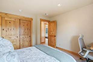 115 Northwest Mount Washington Drive, Bend, OR 97703 - Photo 15