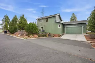 115 Northwest Mount Washington Drive, Bend, OR 97703 - Photo 29