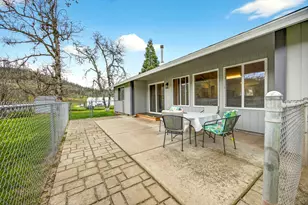 5498 Butte Falls Hwy, Eagle Point, OR 97524 - Photo 19