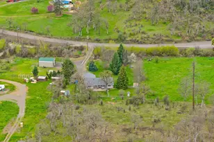 5498 Butte Falls Hwy, Eagle Point, OR 97524 - Photo 15