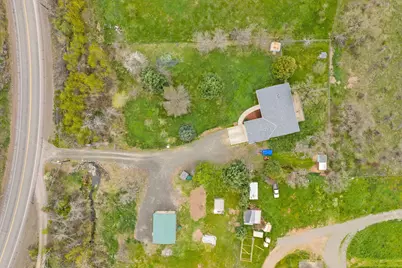 5498 Butte Falls Highway, Eagle Point, OR 97524 - Photo 29