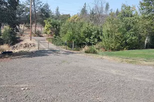 5498 Butte Falls Hwy, Eagle Point, OR 97524 - Photo 37