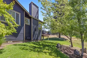 5006 Swallow Ct, Klamath Falls, OR 97601 - Photo 3