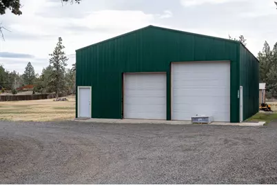 64265 Old Bend Redmond Highway, Bend, OR 97703 - Photo 3