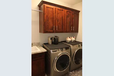 3711 Valinda Way, Klamath Falls, OR 97603 - Photo 33