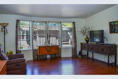 1055 N 5th Street #UNIT 74, Jacksonville, OR 97530 - Photo 5