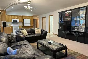 214 SW Meadow Lakes Dr, Prineville, OR 97754 - Photo 11