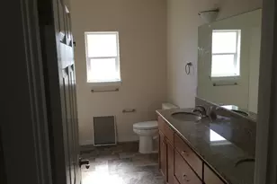 741 SW Kinsington Ct, Grants Pass, OR 97526 - Photo 7