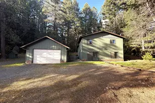 250 Tunnel Creek Rd, Grants Pass, OR 97526 - Photo 1