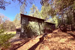 250 Tunnel Creek Rd, Grants Pass, OR 97526 - Photo 23