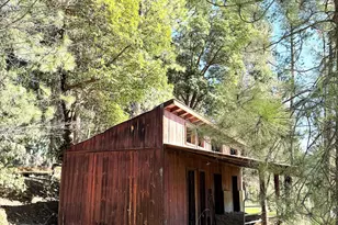 250 Tunnel Creek Rd, Grants Pass, OR 97526 - Photo 17