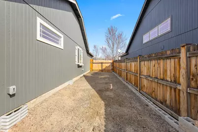 3174 SW Cascade Avenue, Redmond, OR 97756 - Photo 29