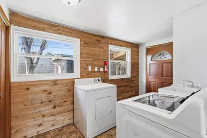 944 S Ivy Street, Medford, OR 97501 - Photo 21