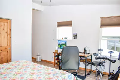 310 E Rapp Road, Talent, OR 97540 - Photo 7