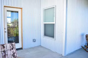 310 E Rapp Rd, Talent, OR 97540 - Photo 29