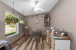 5191 Pleasant Creek Rd, Rogue River, OR 97537 - Photo 13