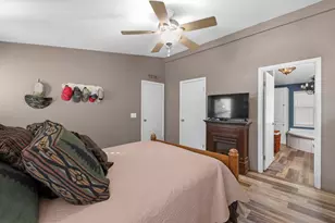 5191 Pleasant Creek Rd, Rogue River, OR 97537 - Photo 15