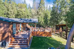 5191 Pleasant Creek Rd, Rogue River, OR 97537 - Photo 1