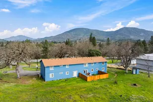 3361 Camp Joy Rd, Grants Pass, OR 97526 - Photo 5