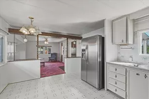 325 Sandlewood Dr, Grants Pass, OR 97526 - Photo 15