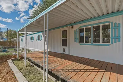 325 Sandlewood Drive, Grants Pass, OR 97526 - Photo 5