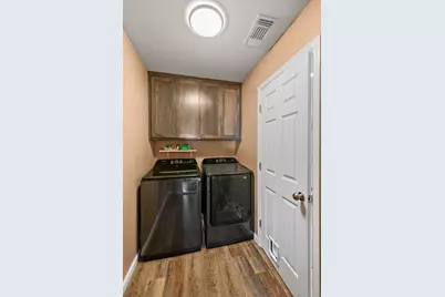 513 Barnum Drive, Phoenix, OR 97535 - Photo 23