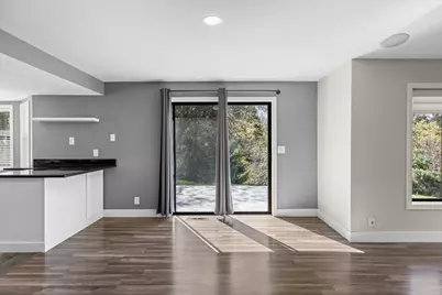 697 E Intervale Road, Grants Pass, OR 97527 - Photo 15