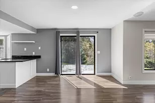 697 E Intervale Rd, Grants Pass, OR 97527 - Photo 15