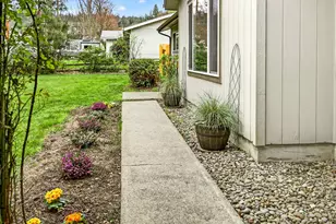 155 Allenwood Dr, Grants Pass, OR 97527 - Photo 29