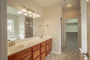 995 Pumpkin Ridge Dr, Eagle Point, OR 97524 - Photo 21