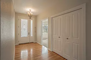 995 Pumpkin Ridge Dr, Eagle Point, OR 97524 - Photo 15