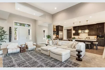 61475 Meeks Trail, Bend, OR 97702 - Photo 11