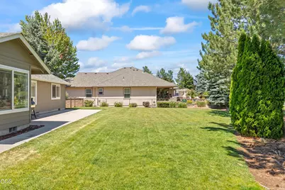3790 SW Gene Sarazan Drive, Redmond, OR 97756 - Photo 31