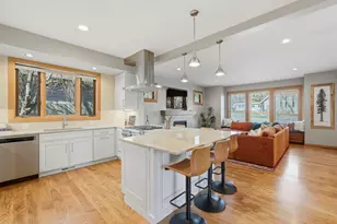 1365 NW Jacksonville Ave, Bend, OR 97703 - Photo 17